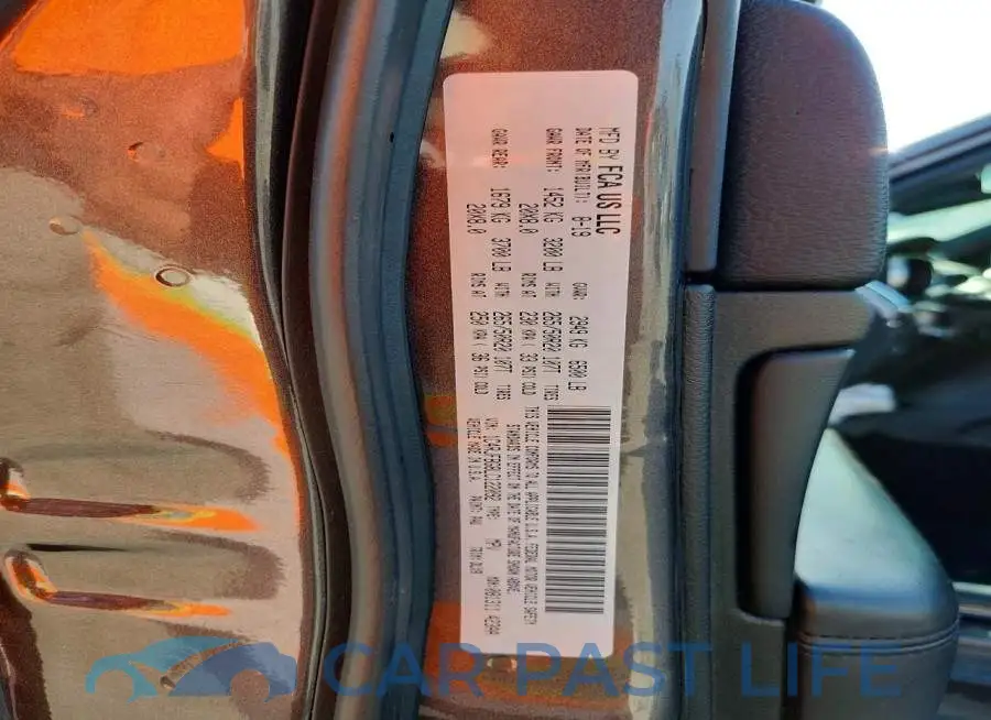 1C4RJFBG8LC122092# 14