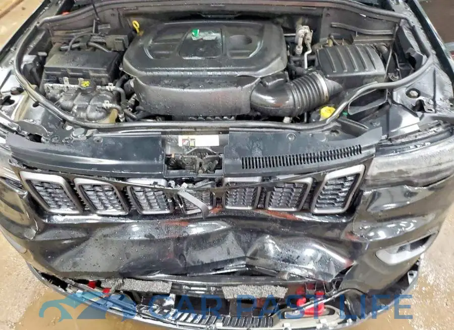 1C4RJFLG9HC929842# 12