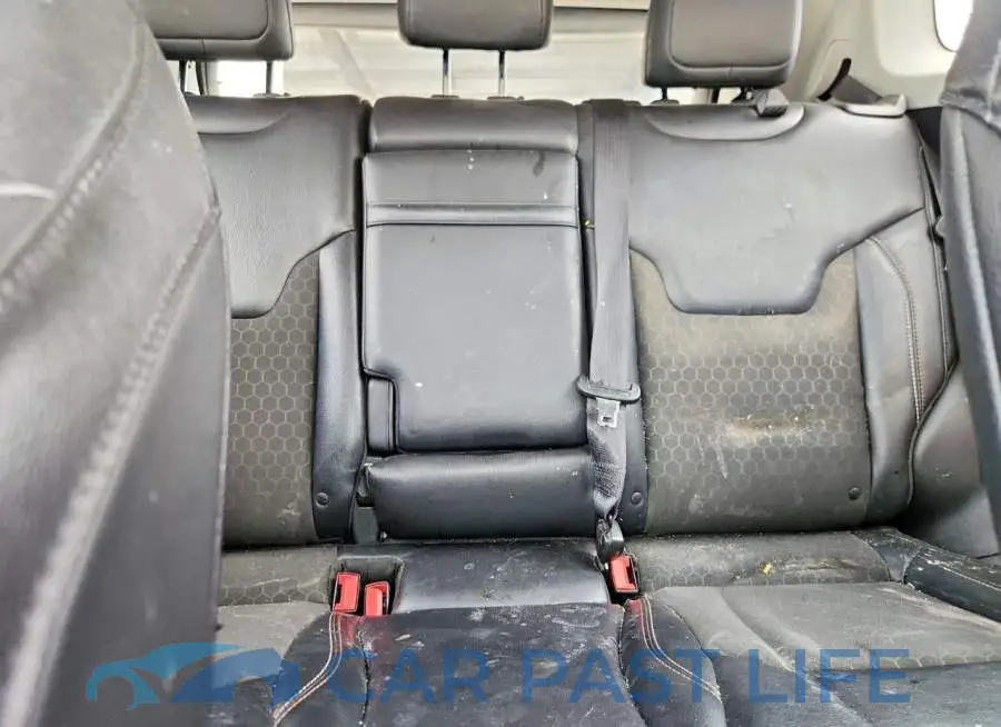 3C4NJDBB7JT104188# 10