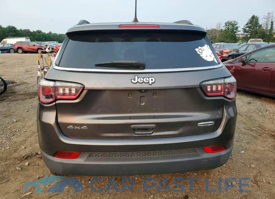3C4NJDBB8JT178669# 6