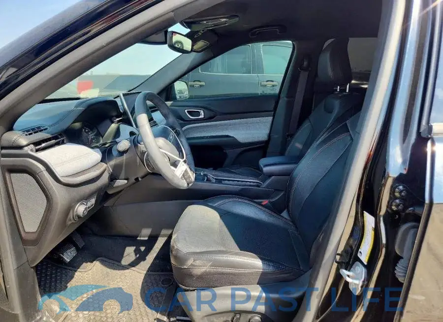 3C4NJDFN9PT518005# 7