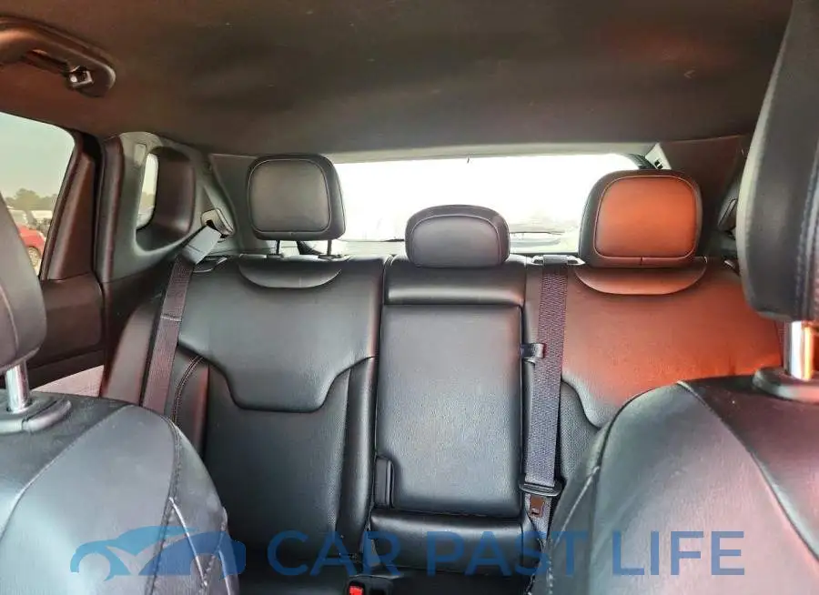 3C4NJDFN9PT518005# 10