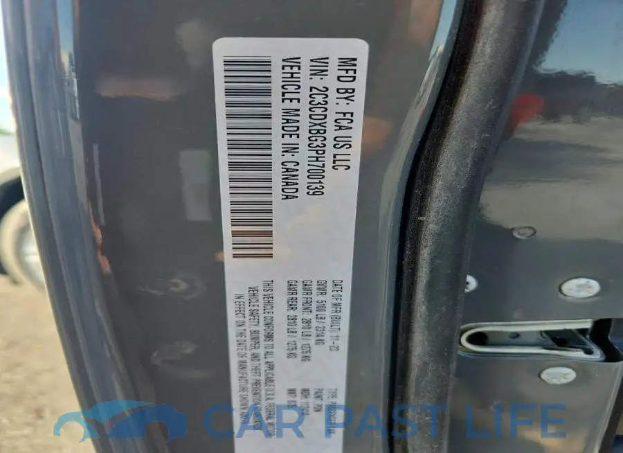 2C3CDXBG3PH700139# 12