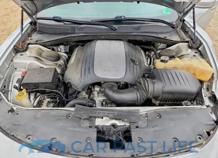 2C3CDXCT1KH756102# 11