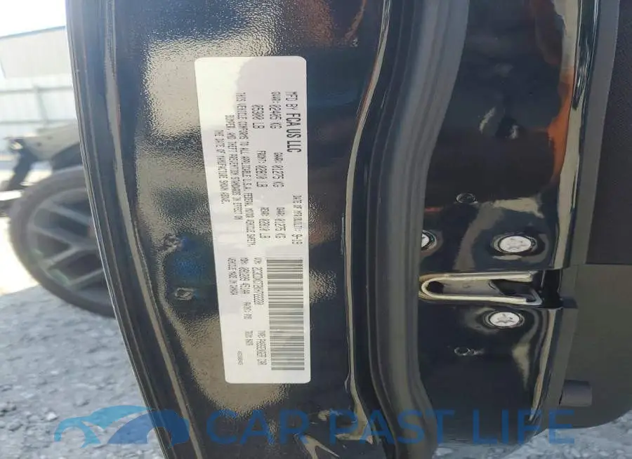 2C3CDXCT2KH722220# 12