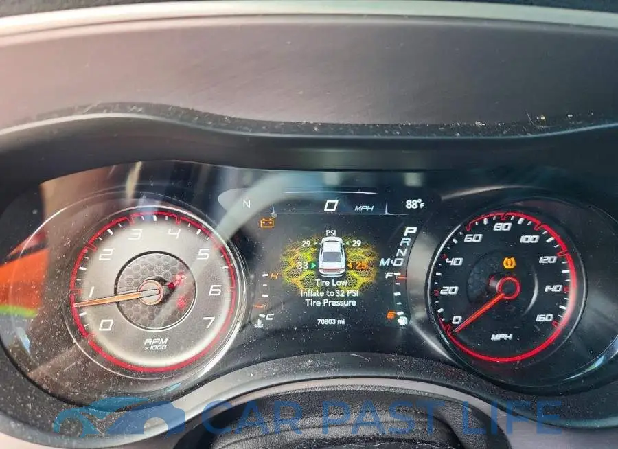 2C3CDXCT8NH122757# 9