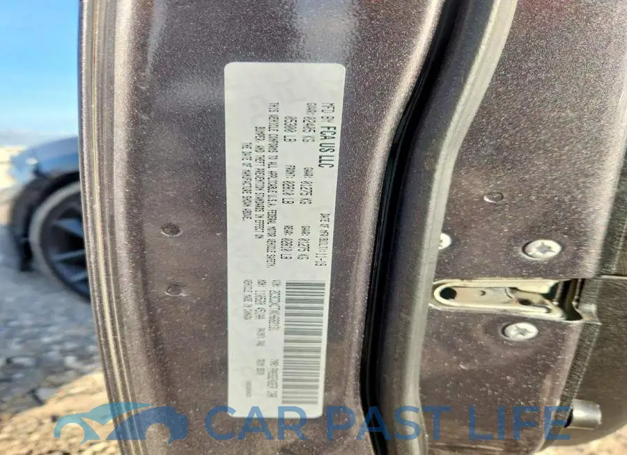 2C3CDXCTXKH682131# 12