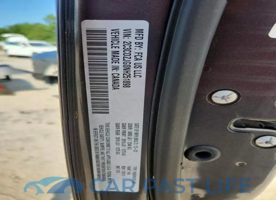 2C3CDZJG0NH251898# 13