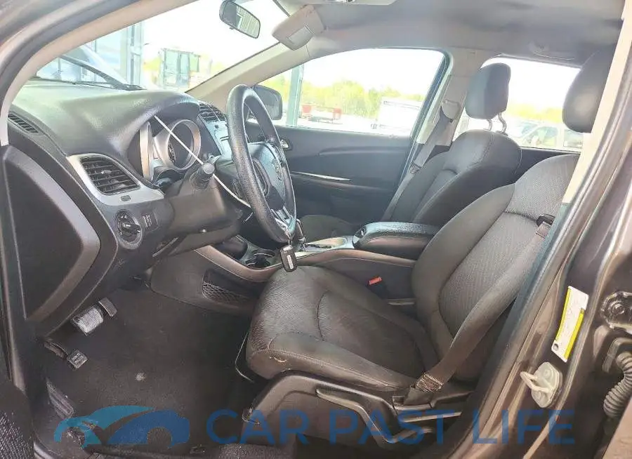 3C4PDCAB1JT236696# 7