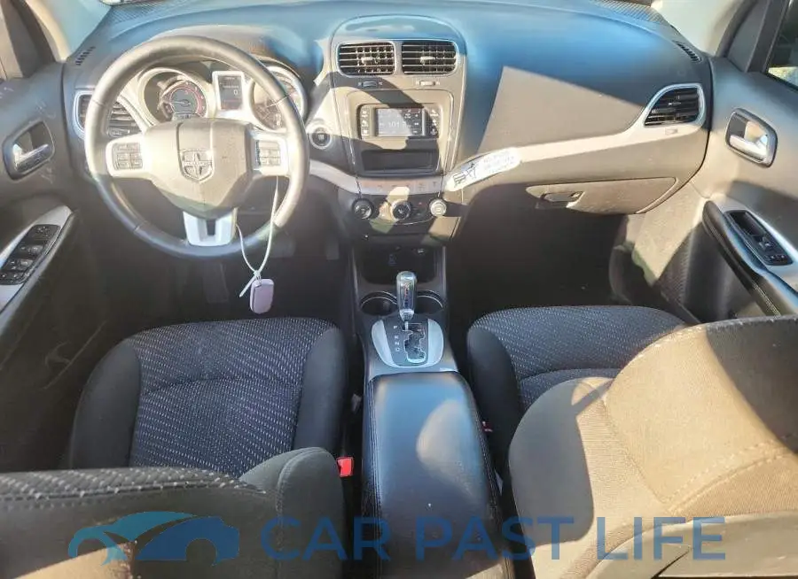 3C4PDCAB1LT277347# 8