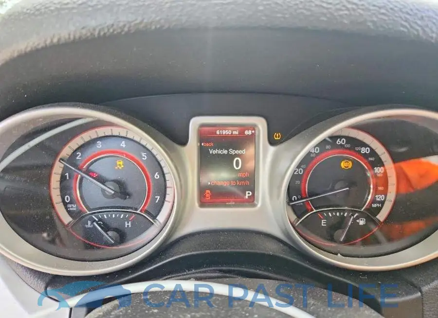 3C4PDCAB3LT207073# 9