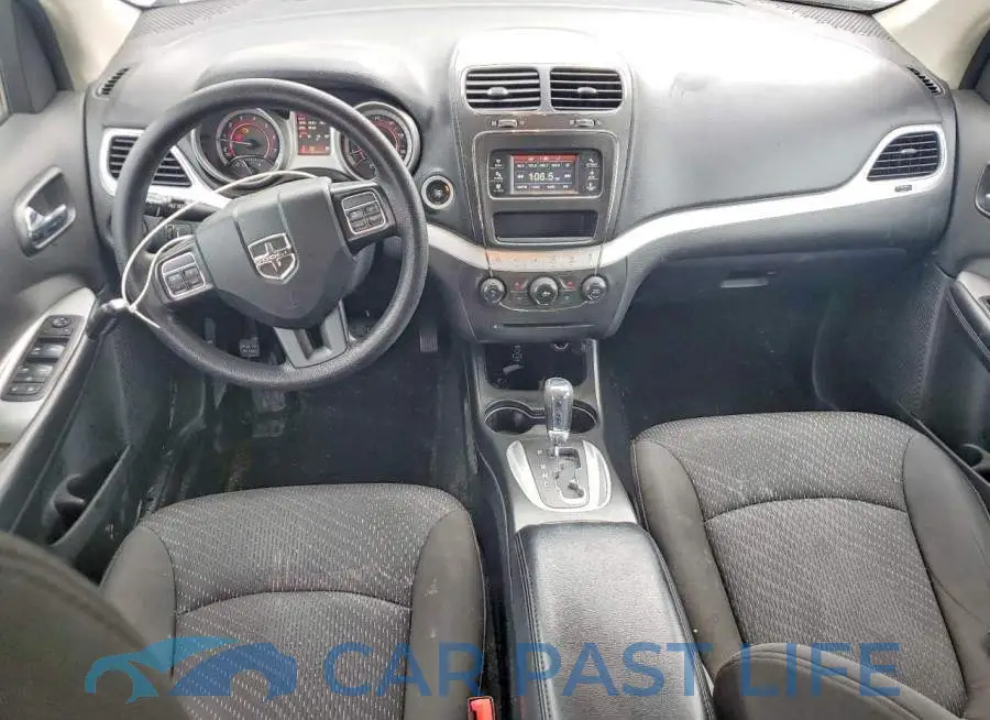 3C4PDCABXJT216883# 8