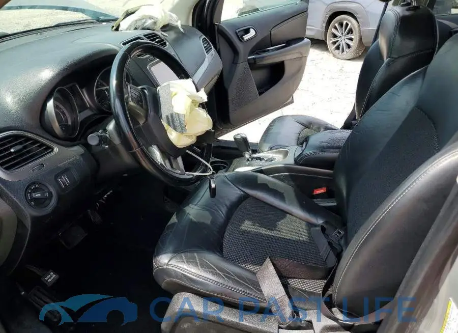 3C4PDCGB7LT268482# 7