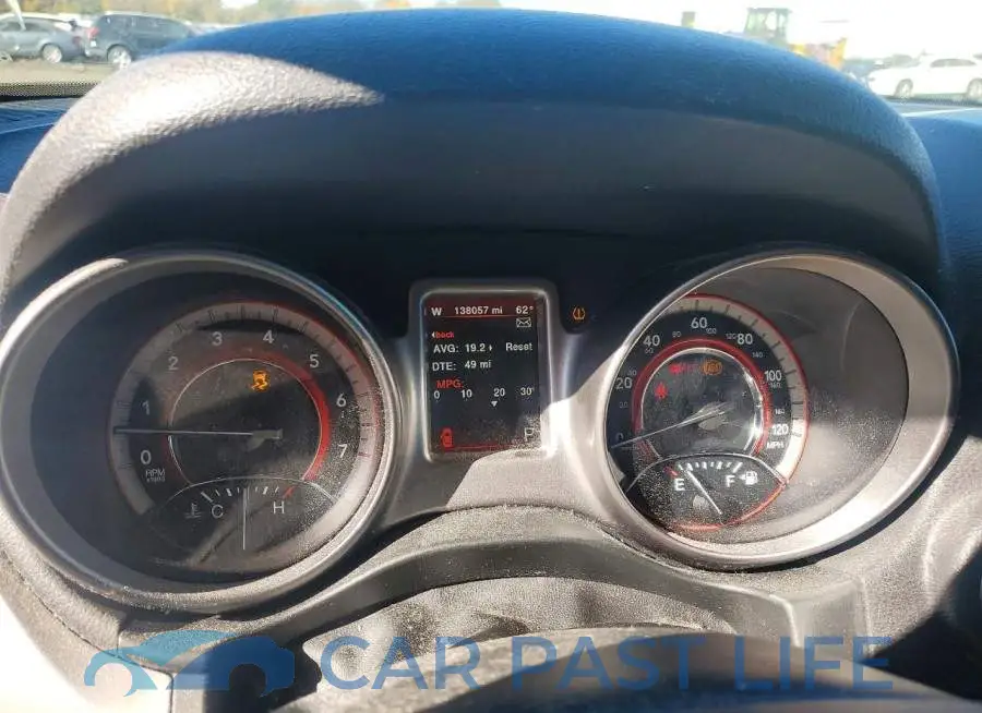 3C4PDCGG5HT617688# 9