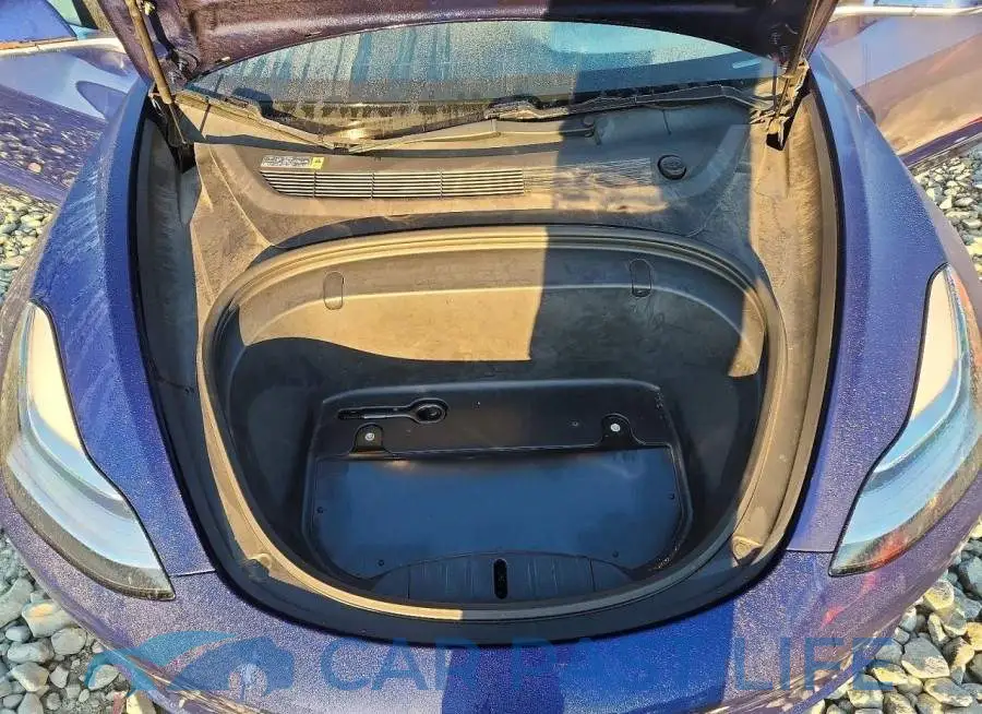5YJ3E1EA8JF039606# 11