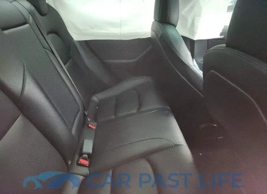 5YJ3E1EB5NF138334# 10