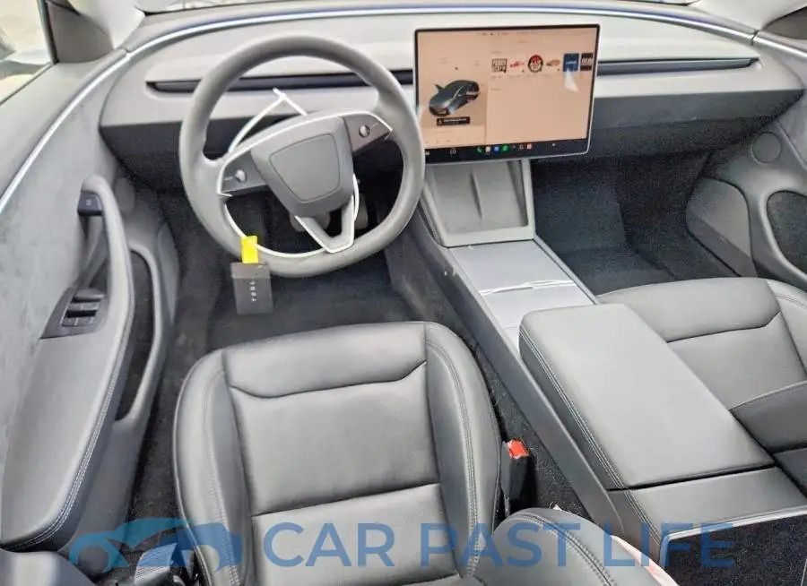 5YJ3E1EB5RF809393# 8