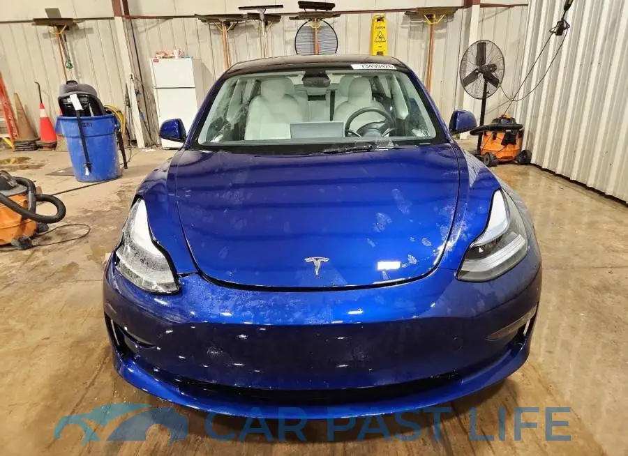 5YJ3E1EB6PF386742# 5