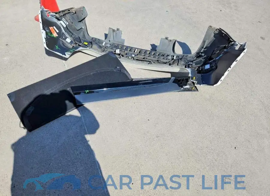 1GYFZFR44KF214024# 13
