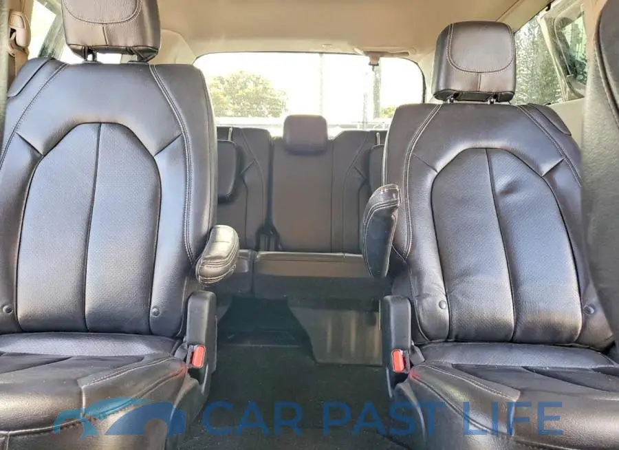 2C4RC1BG0NR140707# 10