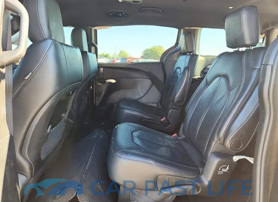 2C4RC1BG4JR287168# 11