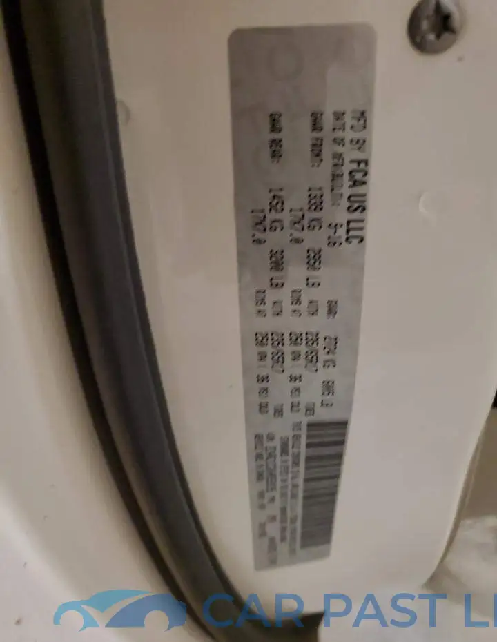 2C4RC1CGXHR599195# 14