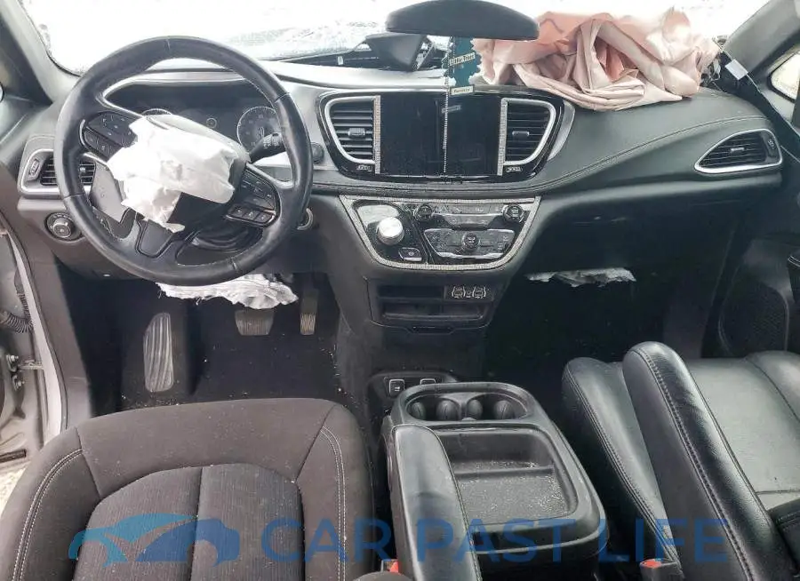 2C4RC1FG3MR513053# 8