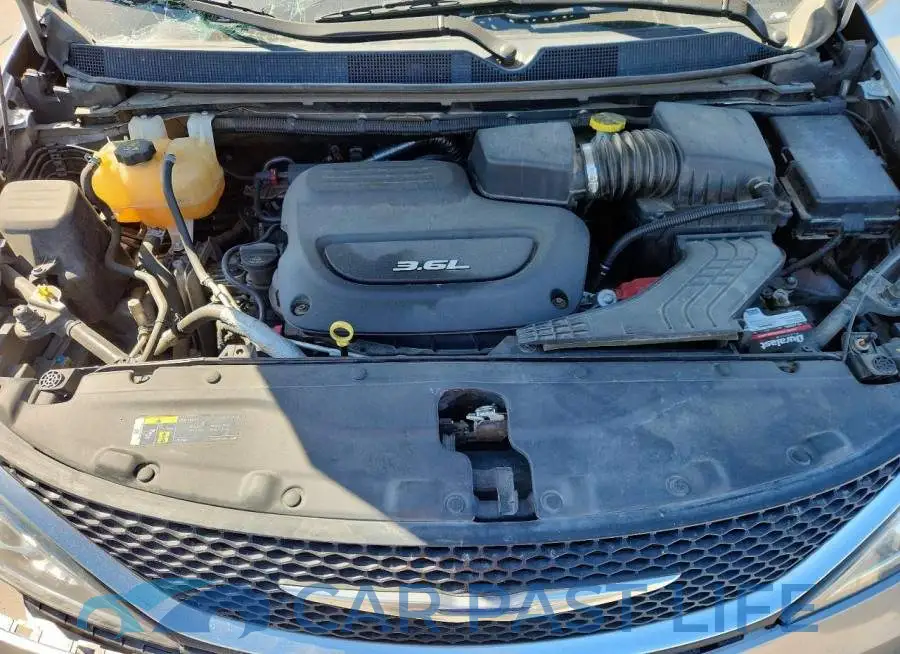 2C4RC1GG3JR245891# 12