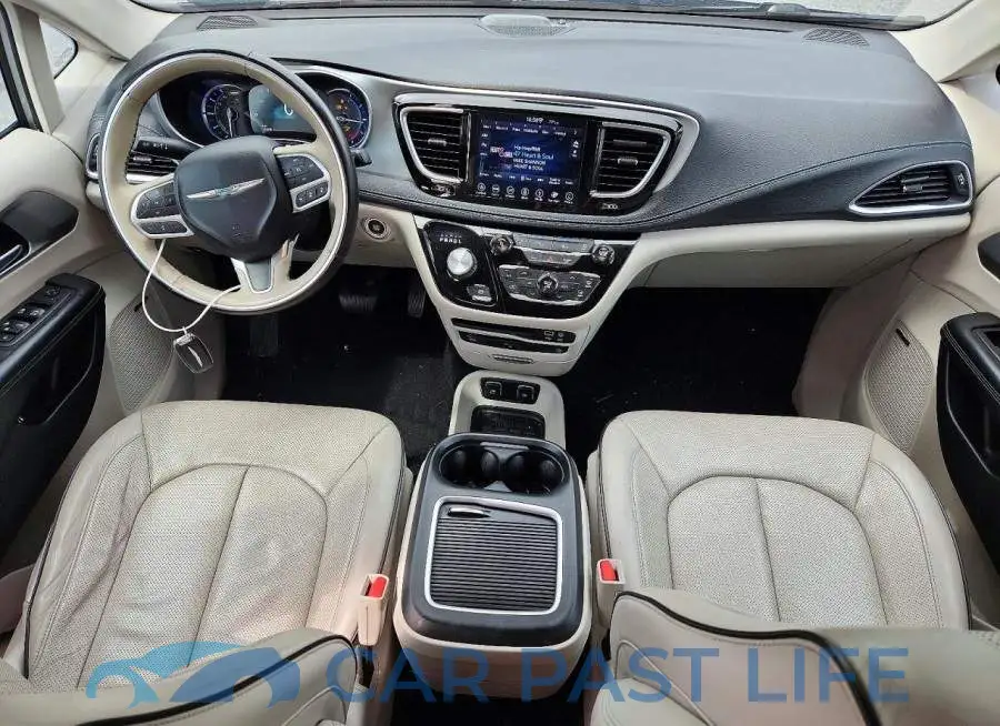 2C4RC1N70JR109642# 8