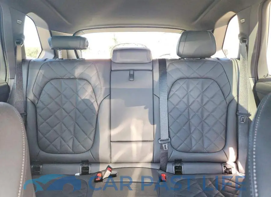 5UX23EU09T9528755# 10