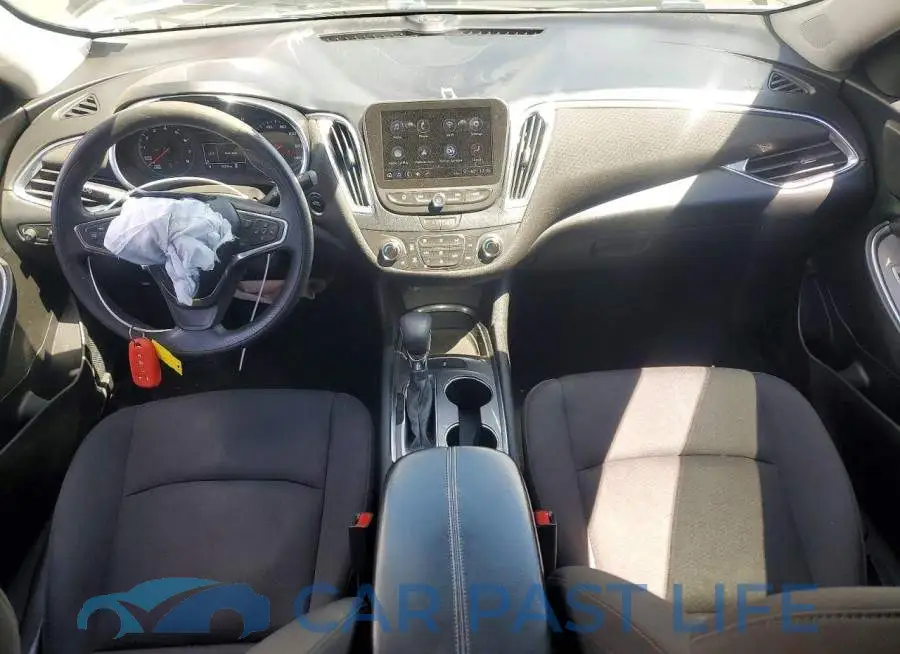 1G1ZD5ST2MF067825# 8