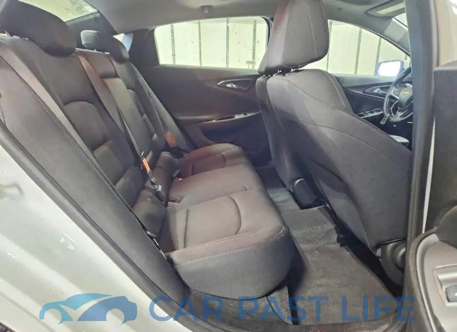 1G1ZD5ST2RF144412# 10
