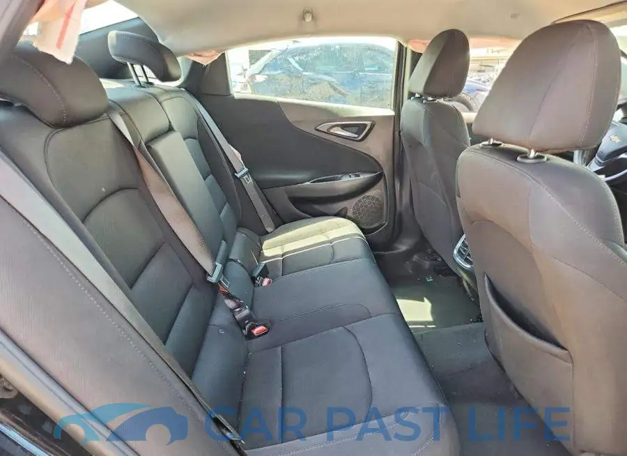 1G1ZD5ST8PF204013# 10