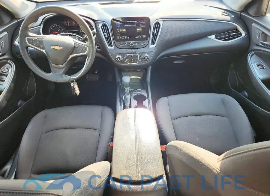 1G1ZD5ST9PF160796# 8