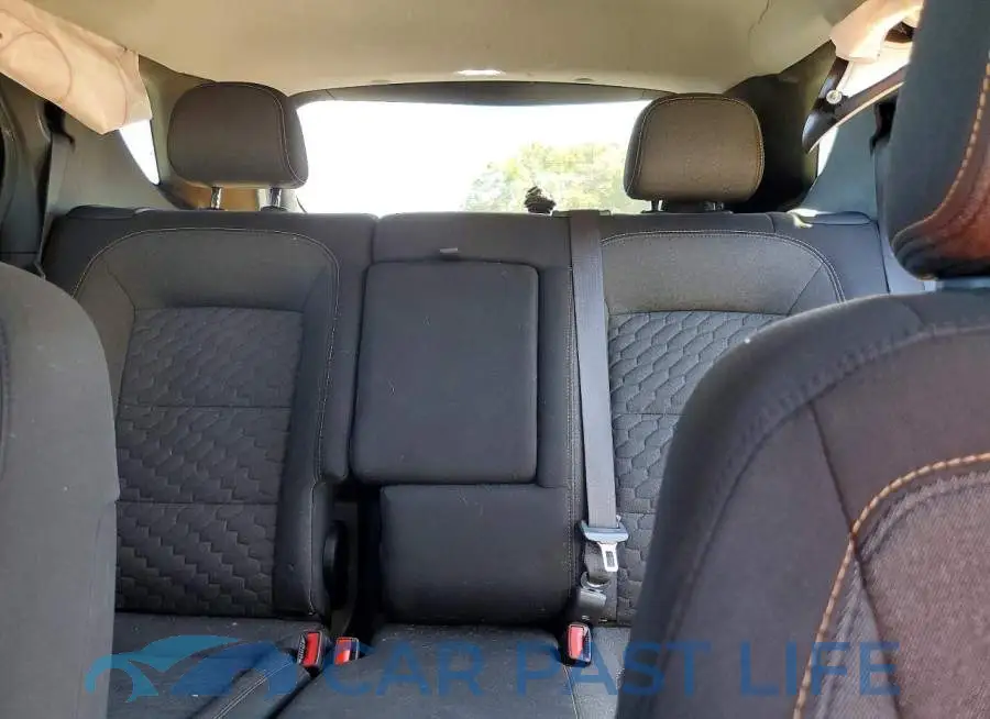 2GNAXUEV0M6126407# 10