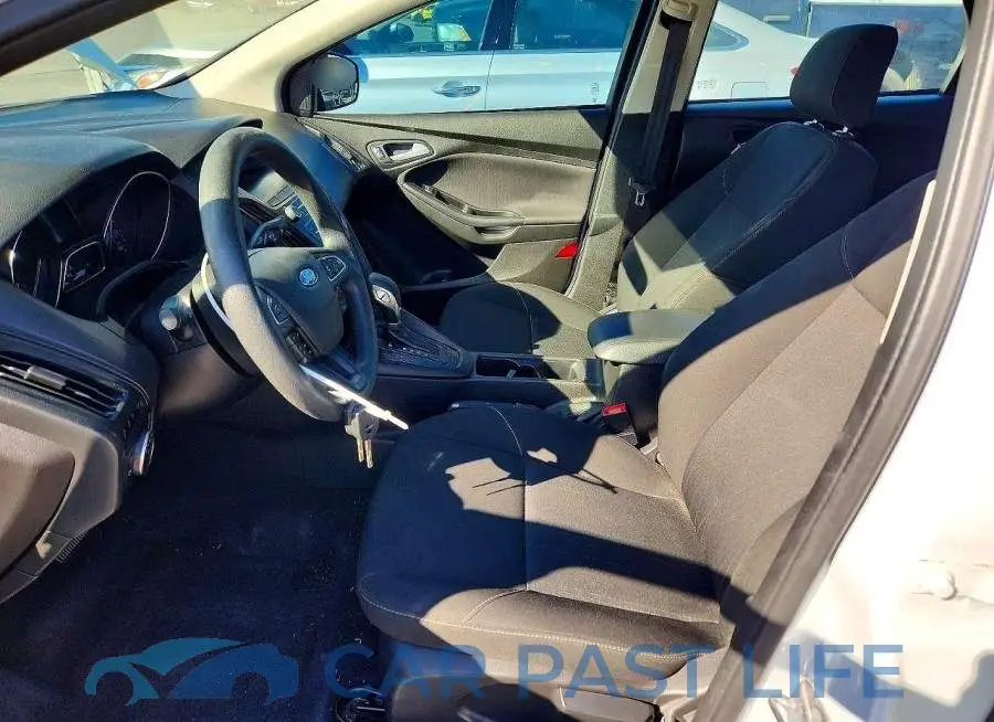 1FADP3F28JL302570# 7
