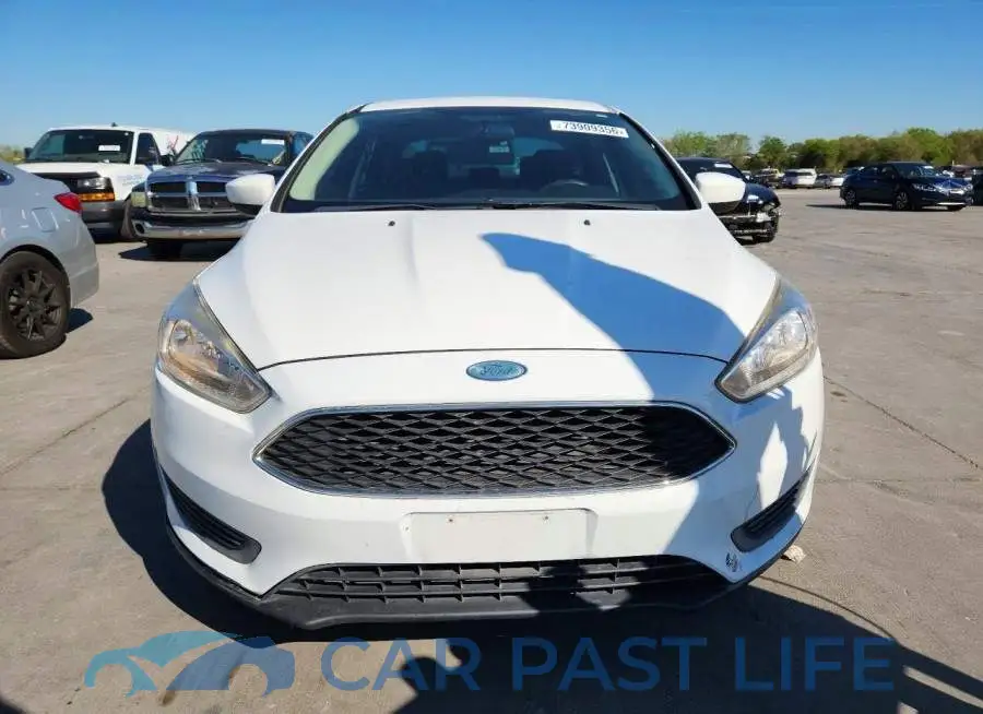 1FADP3F28JL302570# 5