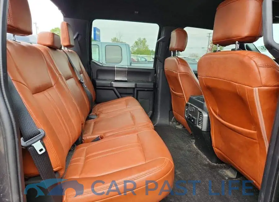 1FTEW1EP9JFB34939# 10