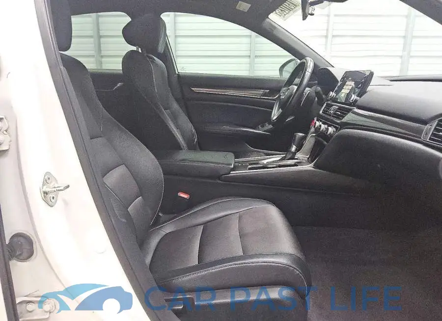 1HGCV1F31JA262385# 13
