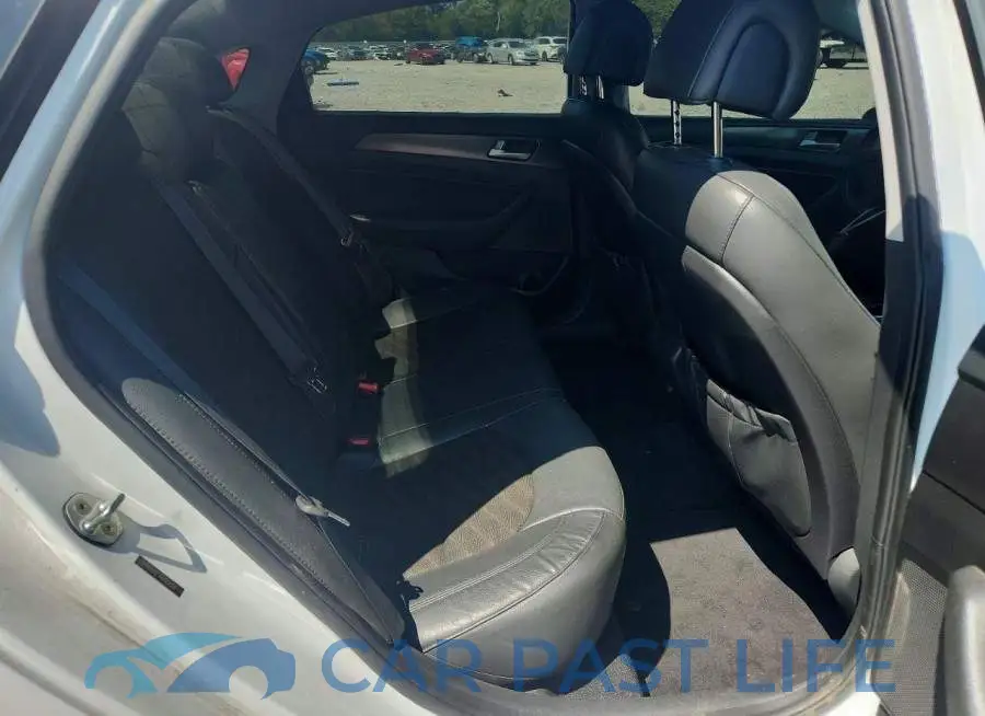 5NPE34AF4HH507697# 10