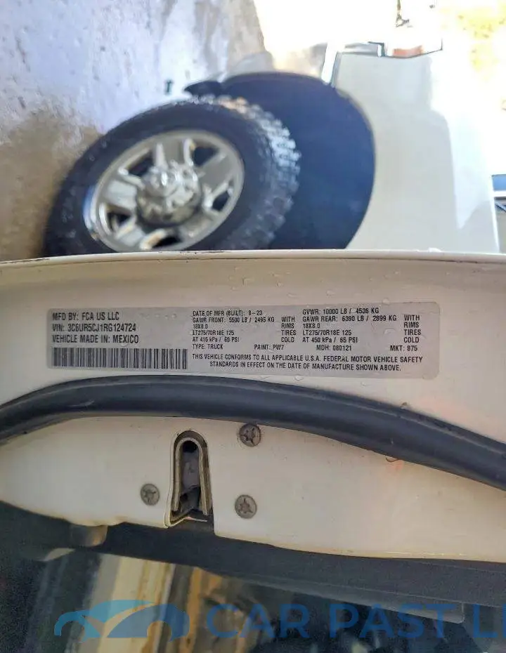 3C6UR5CJ1RG124724# 12