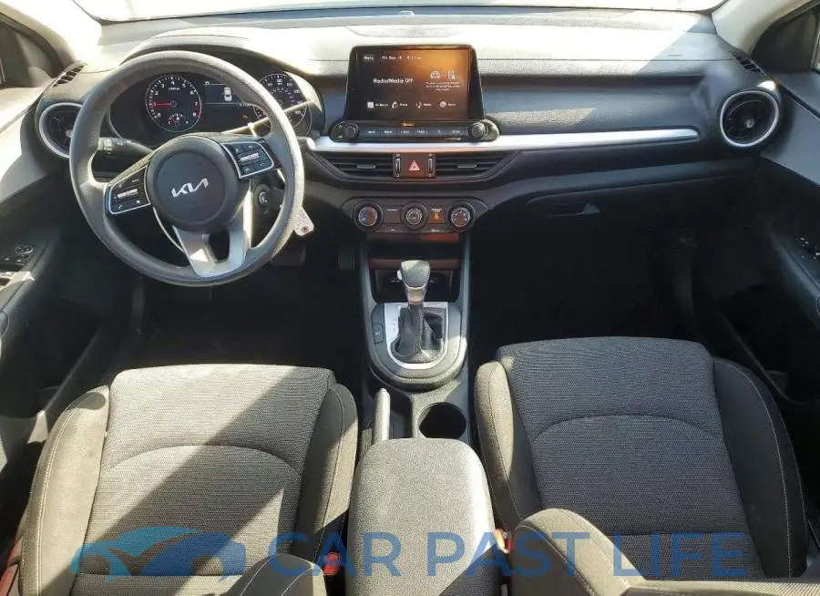 3KPF24AD0RE715698# 8