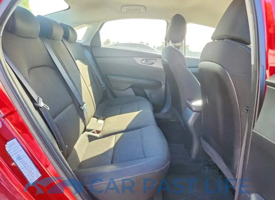 3KPF24AD2LE211340# 10