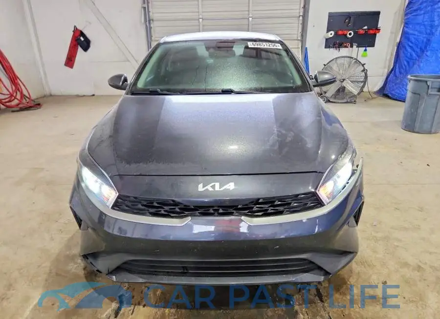 3KPF24AD5PE607414# 5