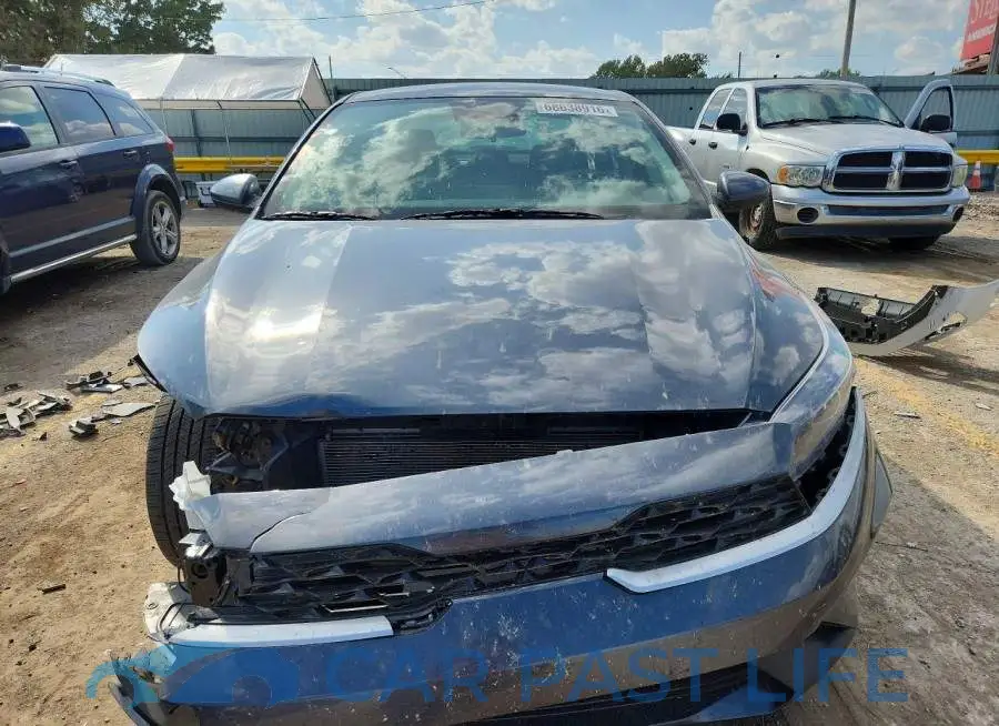 3KPF24AD9RE841378# 5