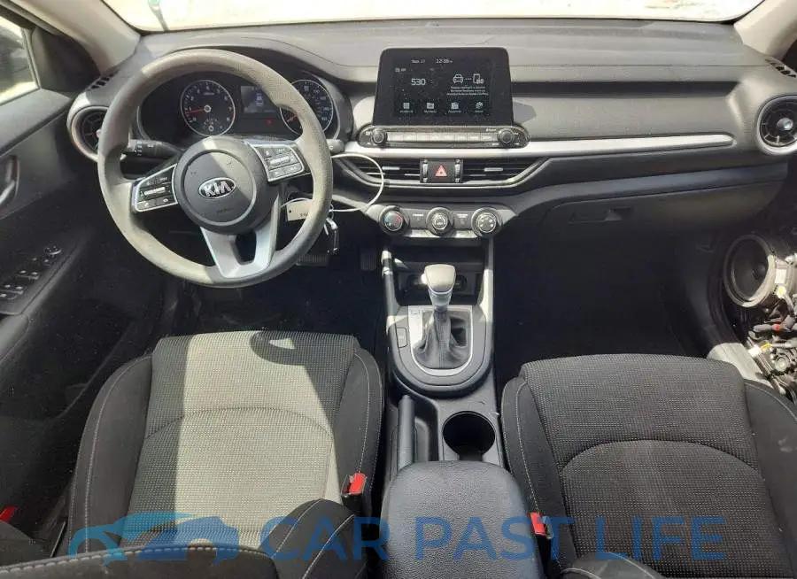 3KPF24ADXME326575# 8