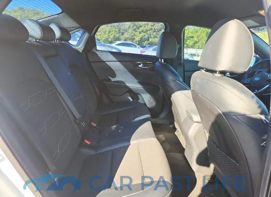 3KPF34AD1LE256024# 10