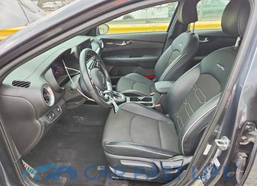 3KPF54AD1RE705317# 7