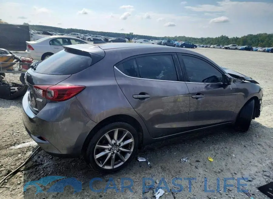 3MZBN1M39JM209561# 3