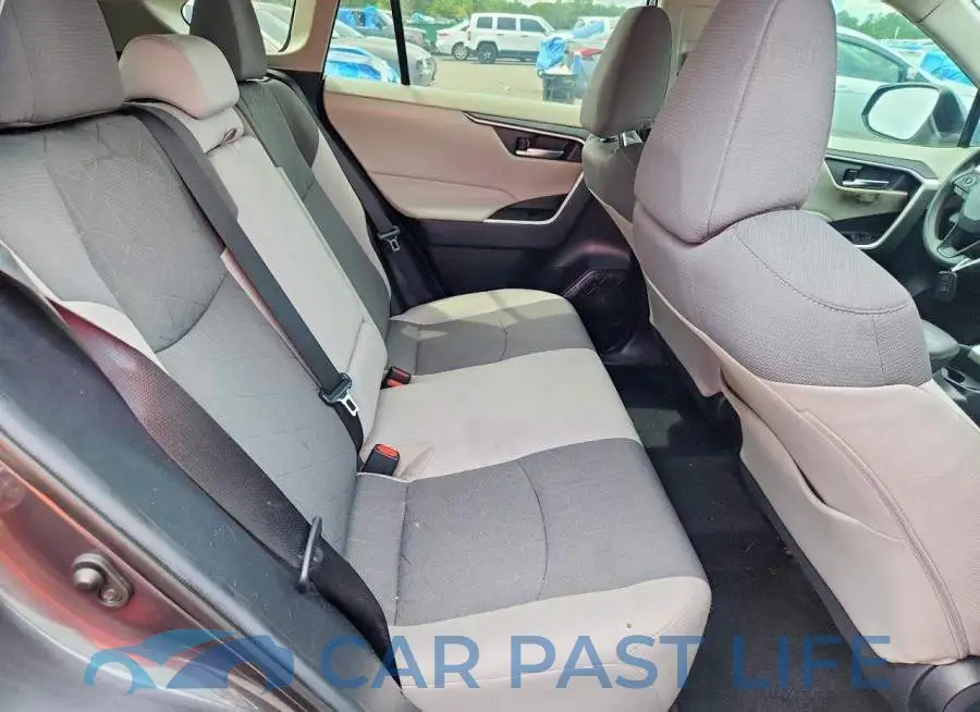 2T3W1RFV4MW103907# 11